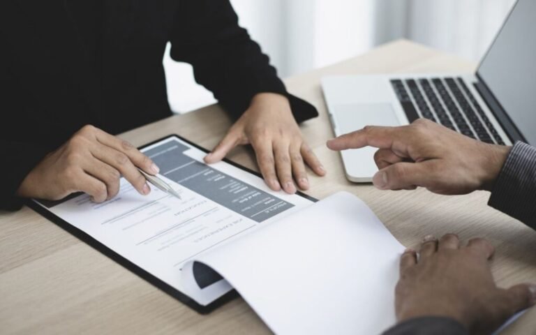 Comment Rédiger Un Cv En 2 Pages Efficacement Et Attirer Les Recruteurs